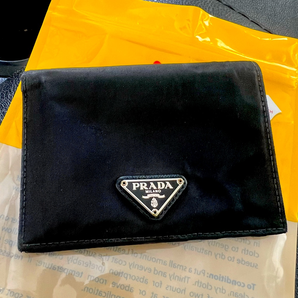 Authentic Prada Re-Nylon Leather Wallet